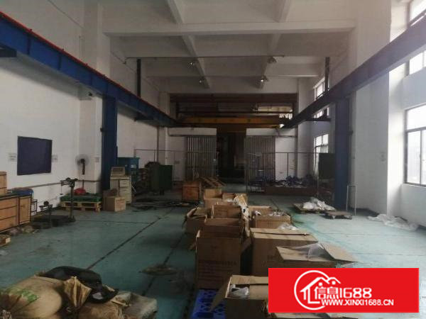 长安新出一楼二楼各3200平带百万装修厂房！