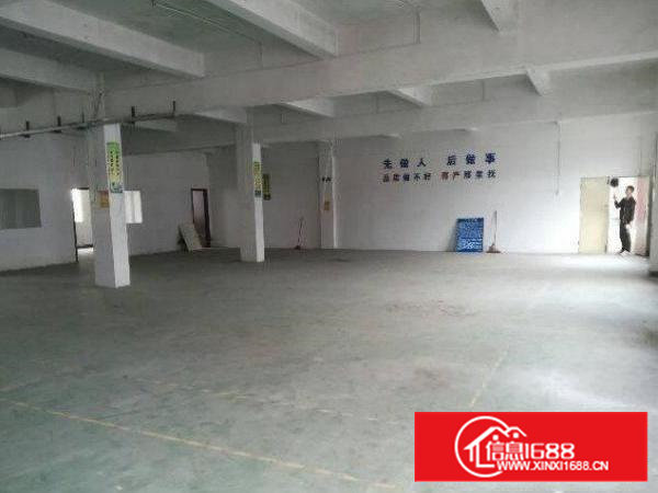 石岩下排出租楼上厂房420平米，带装修，已空出