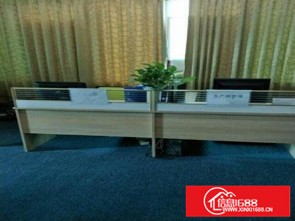 清湖头大马路,钢构1750,高8米,无杂费,可分租