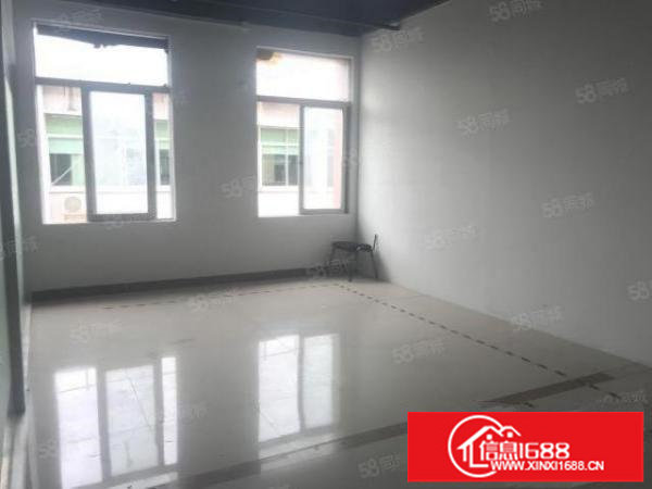 深圳民治新出高使用率120平方厂房出租