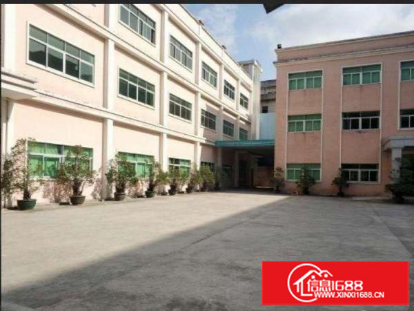 坪山坪山汽车站三楼400平厂房出租，交通便利入住即可生产