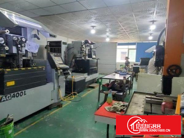 房源真实沙井新二楼上350平带装修厂房出租水电齐全