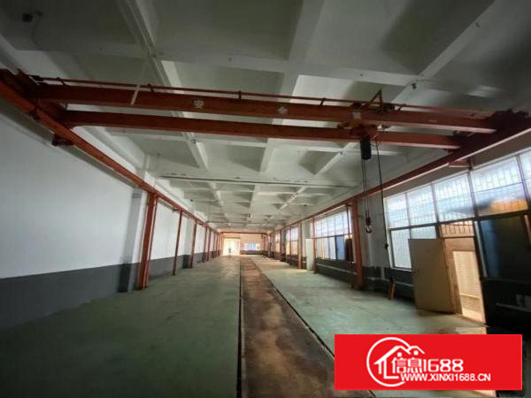 锦厦一楼1000平18元，带航车，有办公室