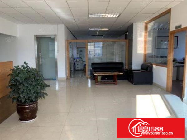 丹竹头地铁站860平米豪华装修厂房有货梯院子大