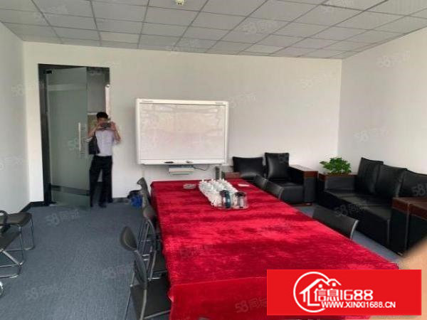 原房东坪山红本一二楼各800平实际面积出租，有二次消防