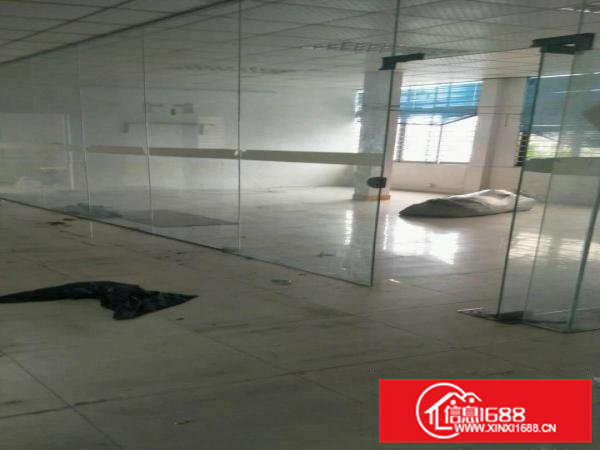 南栅原房东厂房整层350平方出租，有装修。