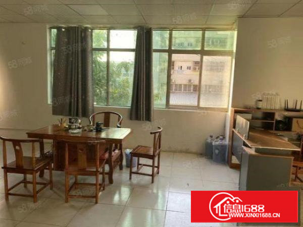 长安镇乌沙模具城旁边，楼上750平方出租水电齐全精装修办公室