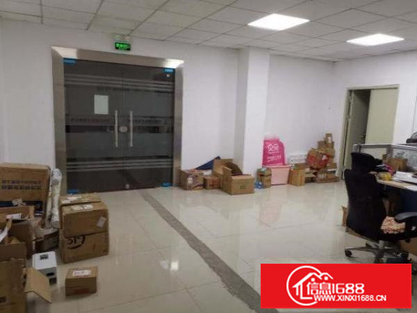 转让龙岗区横岗园山西坑社区680平方厂房