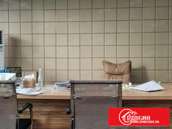 西乡固戍航城大道楼上870平厂房出租