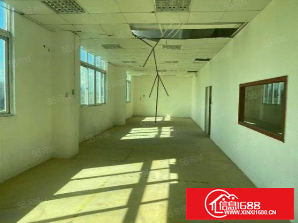 龙岗电商基地，产业基地，创业基地，带2吨货梯。