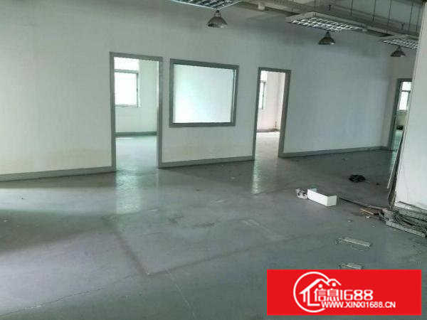 出租平湖辅城坳工业区厂房3000平米大小可分