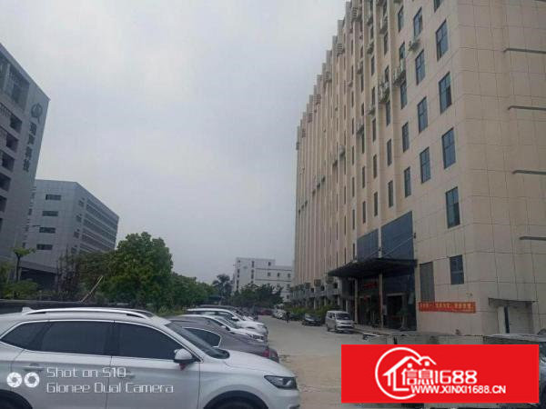 龙岗宝龙高新产业园楼上1600平米带装修