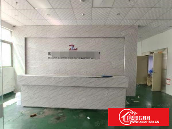 西乡，广深公路旁，臣田，新出楼上带精装修900平工业厂房出租