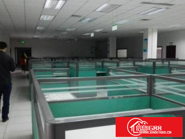 观澜大型工业区空地大精装修可进大车环境好人流量大