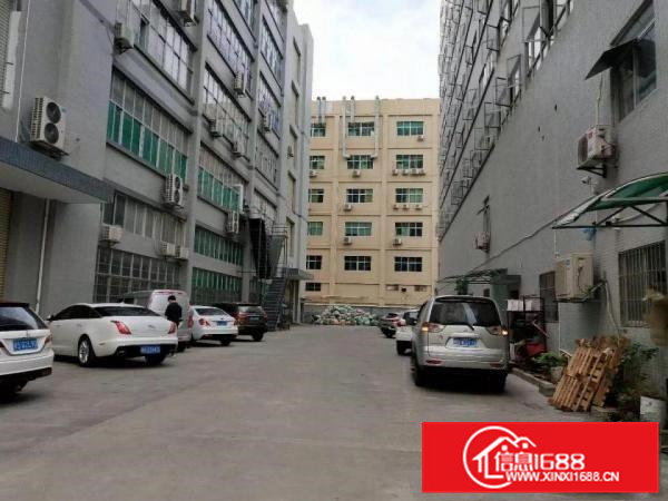 凤岗新工业园厂房5楼2000平方带水电办公室出租