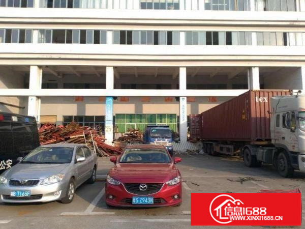 坪山新出带红本一楼有卸货平台带现成装修，水电都有