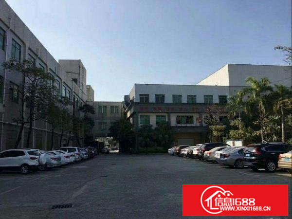 出租布吉大芬楼上2000平带精装修厂房