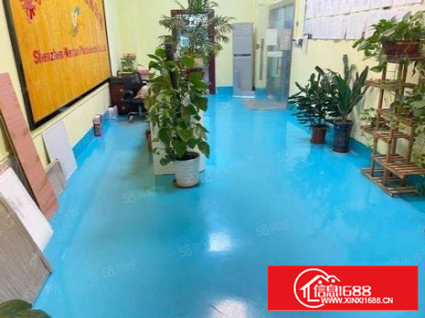 石岩水田2楼1400平精装修厂房出租，水电到位无转让费