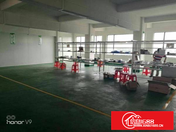 横沥镇新出带装修分租二楼1200