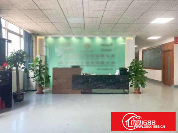 福永塘尾大型工业区楼上整层1600平方，豪华装修拎包入住