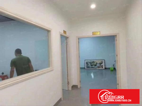 塘厦莆心湖社区二楼带装修1000厂房出租，配套齐全