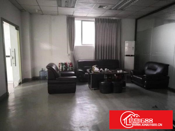 观澜樟坑径550平精装修配办公室生产车间空地大轻轨