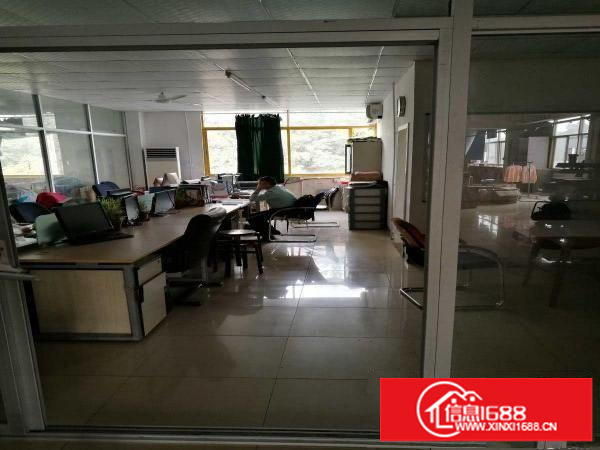 低价出租布吉上水径恒通工业区厂房1栋6楼东