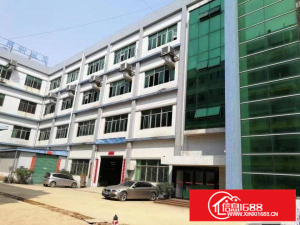 凤岗嘉辉附近新出楼上厂房，1800平方，现成装修豪华办公室