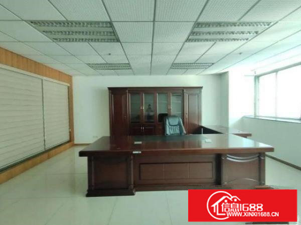 现成电子厂龙岗宝龙高新区原房东二楼1600平现成装修办公室