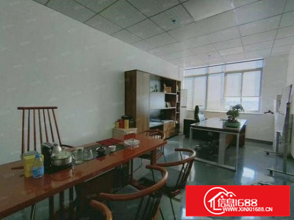 清溪铁场村新出楼上厂房830平出租豪华装修