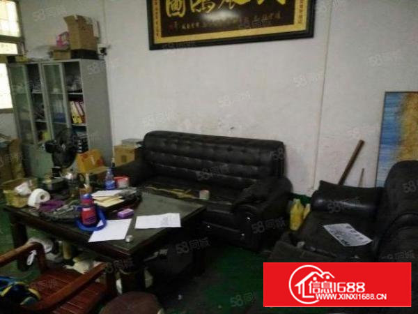 石岩三祝里新出1楼480平厂房，适合大型车辆进出，交通便利