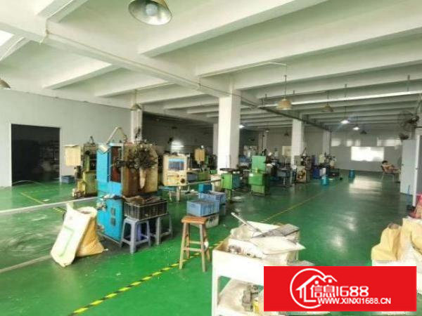 福永桥头地铁口新出楼上800平精装修厂房，无转让费