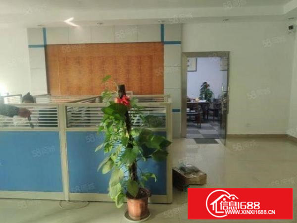 大岭山工业区新出3楼850平精装厂房出租，照片实拍无需转让费