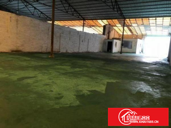 新装修厂房出租，交通便利，带电动卷闸门