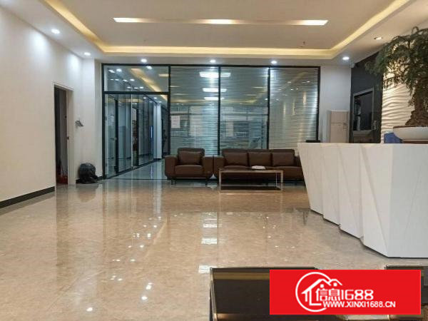 长安镇锦厦带豪华装修3楼1700平方火爆招租，无转让费