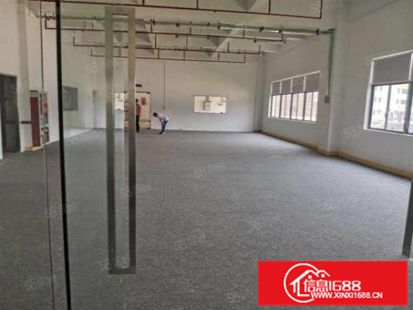 坪山坑梓新出二楼标准厂房200平带红本消防喷淋三吨电梯低价租