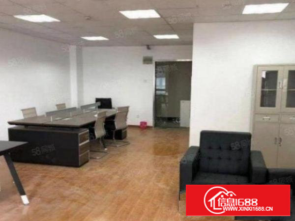 宝安西乡地铁口物业130平已搬空随时入驻！