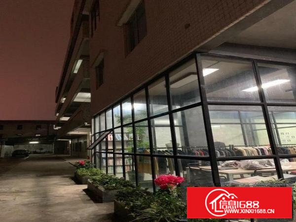 正规工业区厂房，有电梯