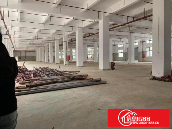 宝龙工业园新出原房东一楼厂房2400平方6米高带喷