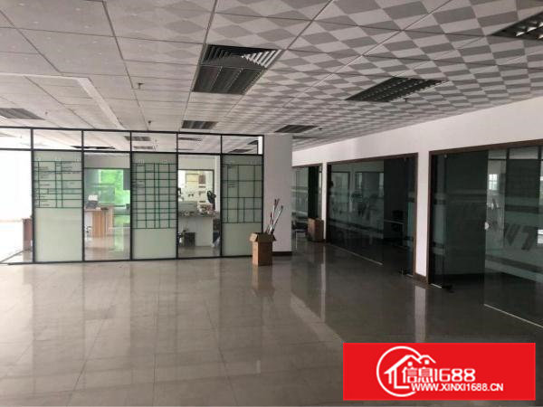 清溪近凤岗标准厂房二楼3500平方带装修急租