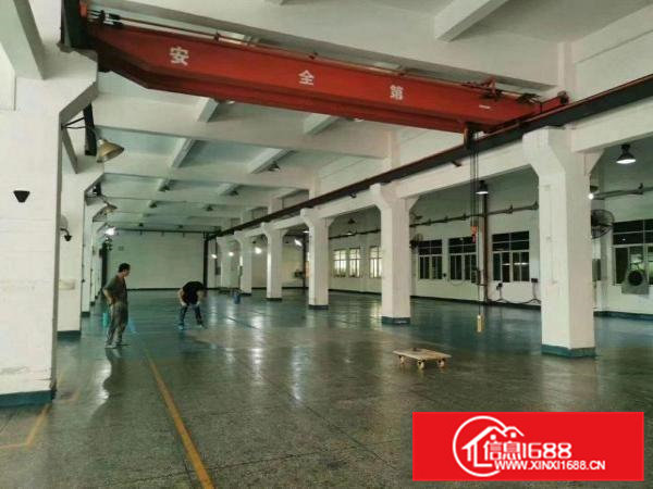 厂房带现成办公室，带现成地坪漆，厂房高度6.5米