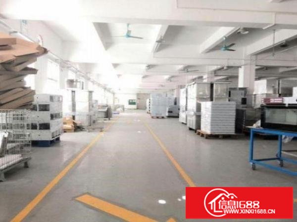 福永白石厦工业一楼900平仓库出租，带红本，空地大，地段旺