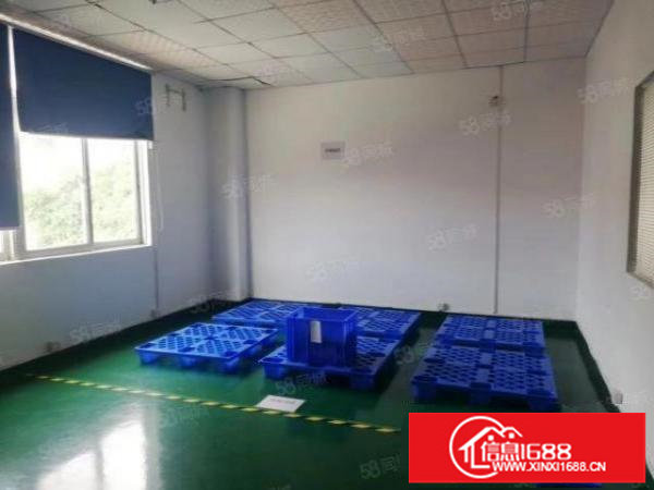 平湖富民工业区民乐路附近，带装修原房东3楼350平方出租