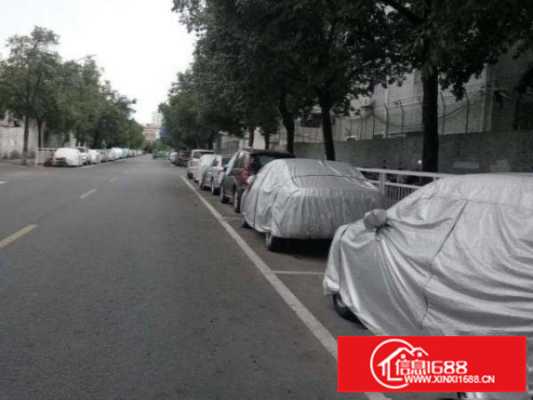 带电梯小面积厂房出租