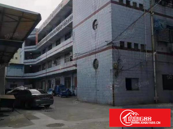 石排标准厂房分租1楼900方，办公室水电齐全，位置佳！