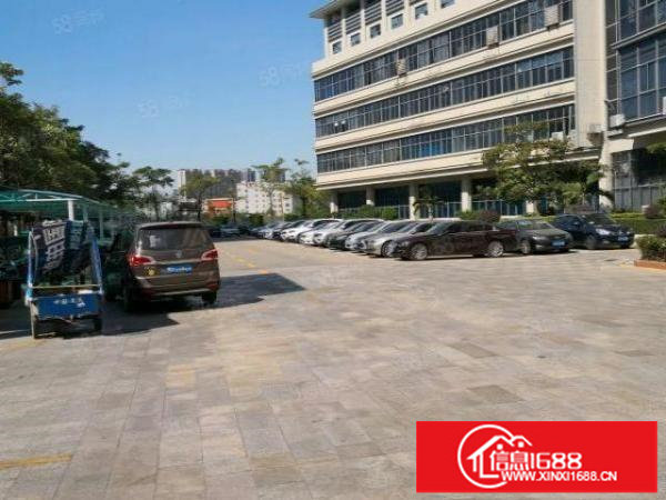 布吉李朗花园式一楼二楼厂房6500平方，200平方分租有简装