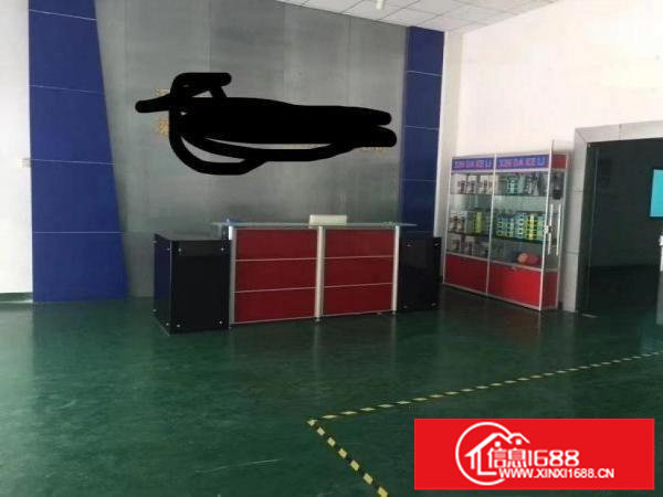 平湖辅城坳工业区带装修二楼900平方厂房出租