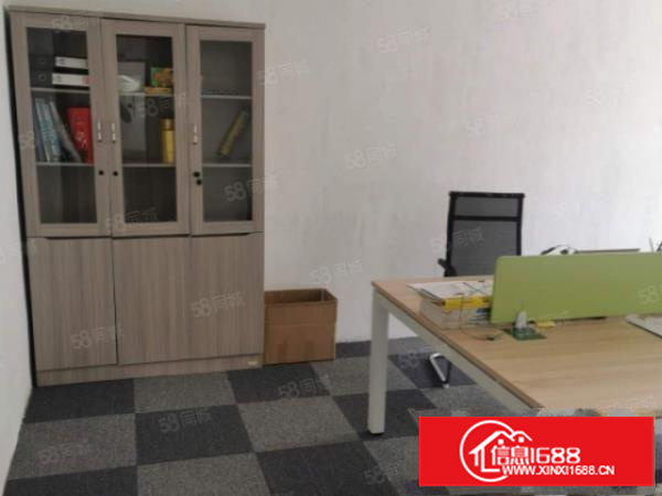 西乡工业区新出120平带装修办公室，低于市场价出租