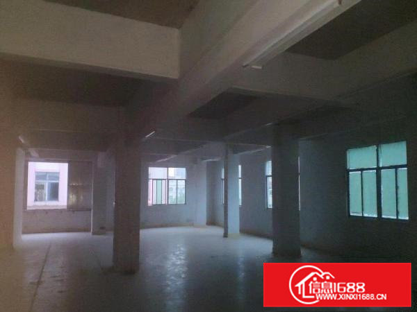 650平厂房仓库自住内置电梯