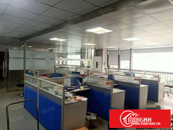 新马莲工业区68号自用厂房分租一二楼，每层1000平，带装修